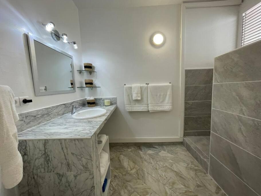 Appart Adorable Proche De La Baie Orientale, Idolem Residence Unite 2 - 57 Rue Du Mont Vernon 1 Cul de Sac Exterior foto